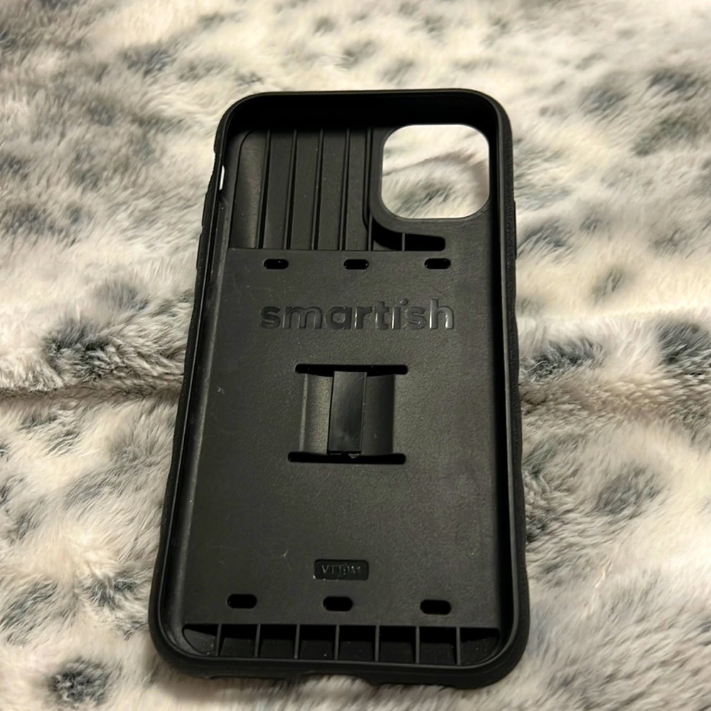 Hard shell iPhone 11 case with card wallet